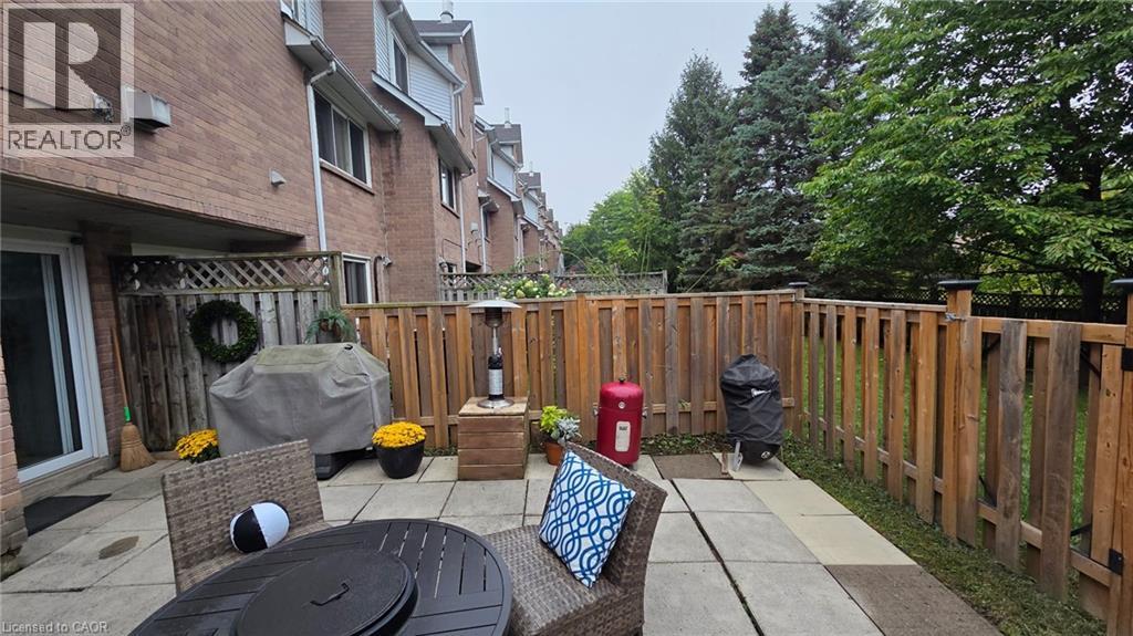 26 Moss Boulevard Unit# 19, Dundas, Ontario  L9H 6W7 - Photo 46 - 40773697