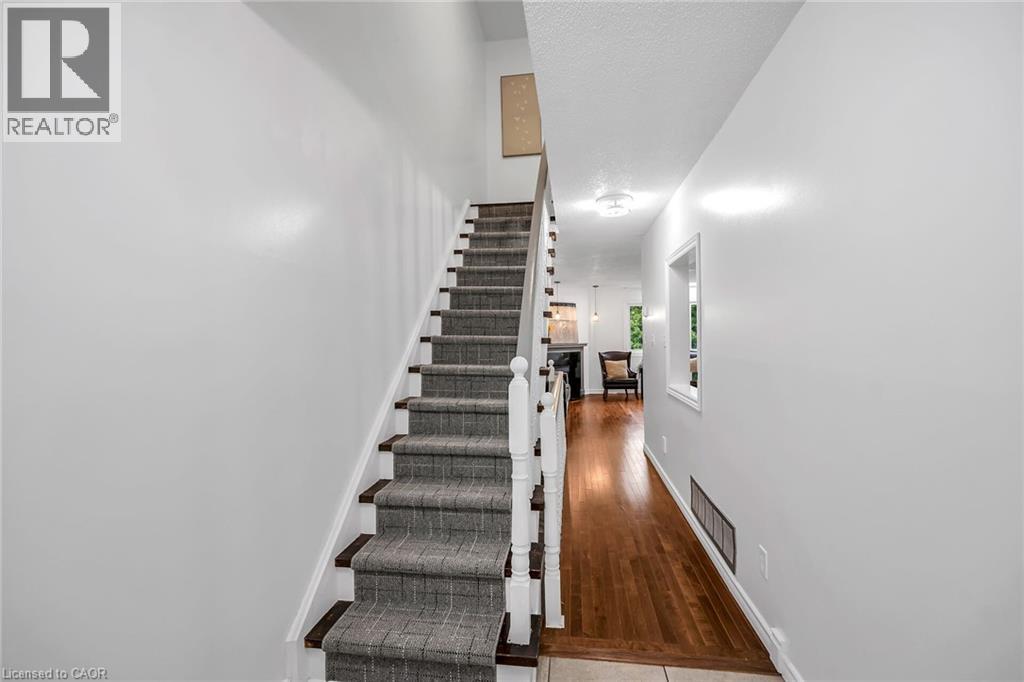 26 Moss Boulevard Unit# 19, Dundas, Ontario  L9H 6W7 - Photo 7 - 40773697