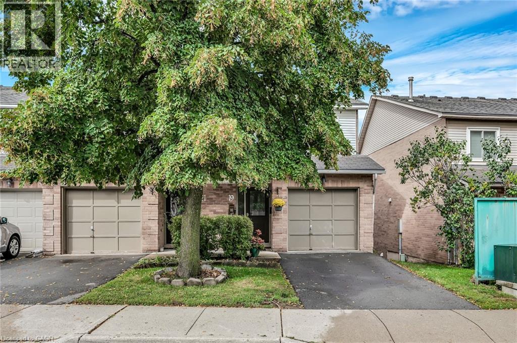 26 Moss Boulevard Unit# 19, Dundas, Ontario  L9H 6W7 - Photo 3 - 40773697