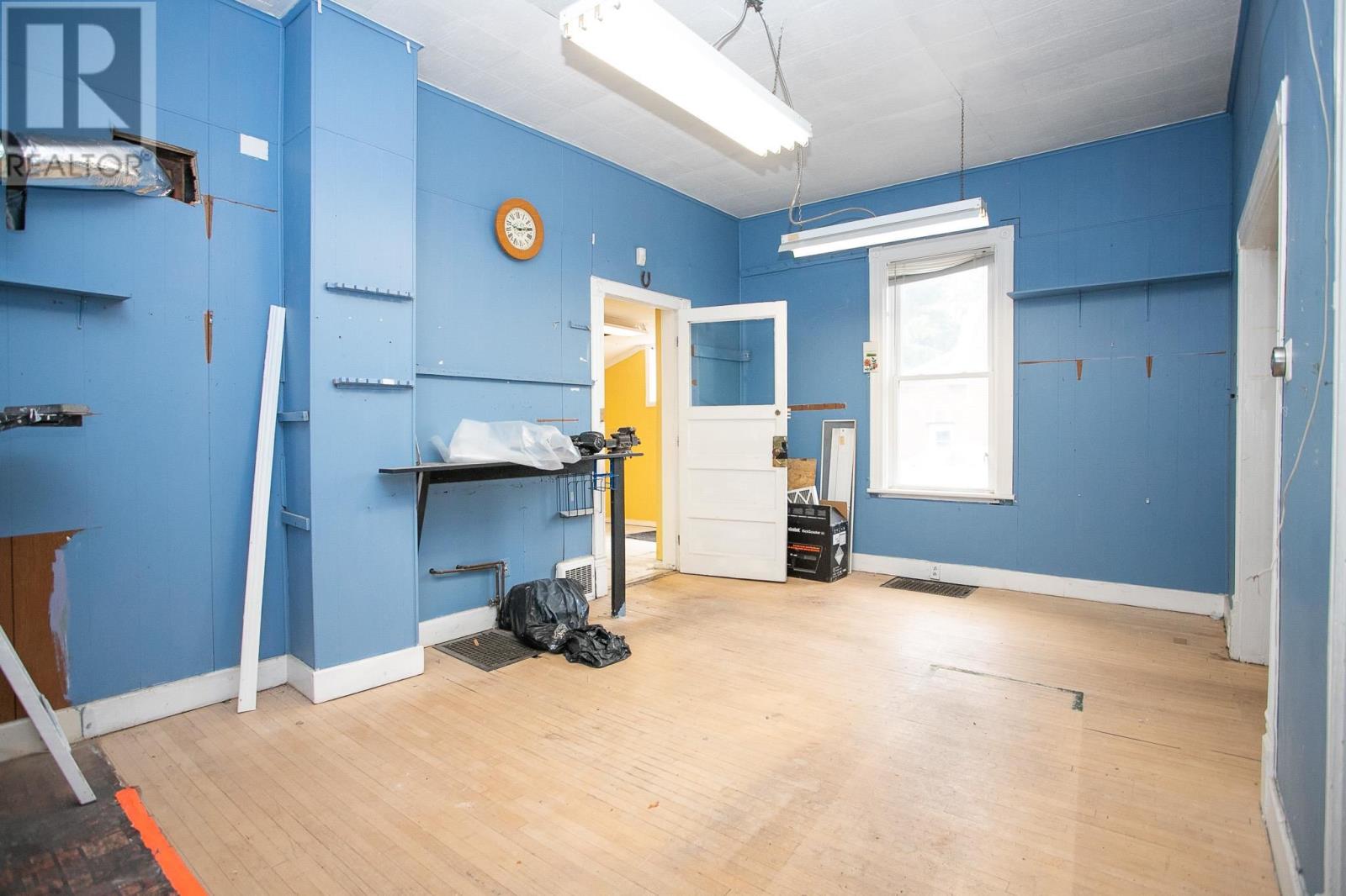 346 Bruce St, Sault Ste. Marie, Ontario  P6B 1P7 - Photo 6 - SM252714