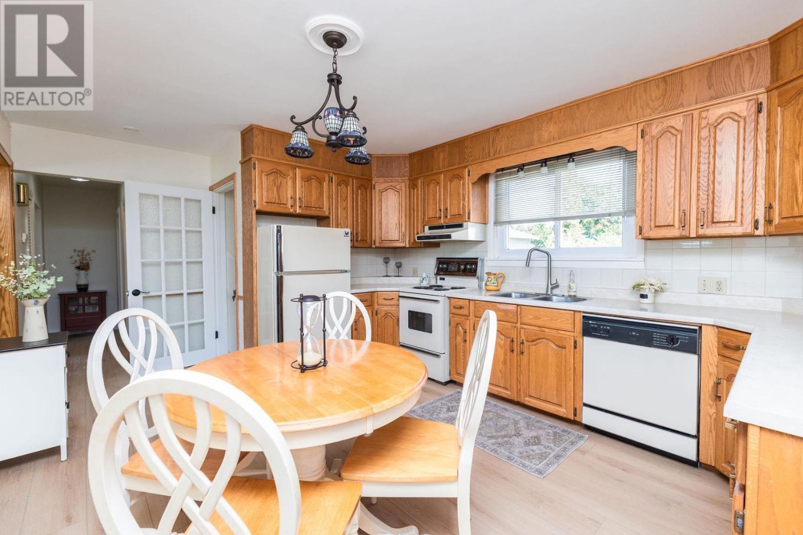 134 Ruth St, Sault Ste. Marie, Ontario  P6C 2E7 - Photo 15 - SM252718