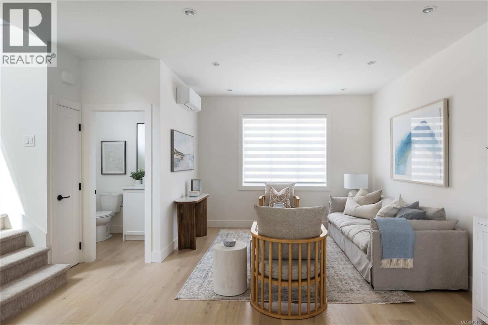 4 10145 Fifth St, Sidney, British Columbia  V8L 2X8 - Photo 13 - 1018355