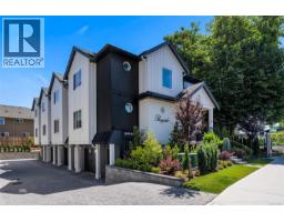 4 10145 Fifth St Bayside Towns on Fifth