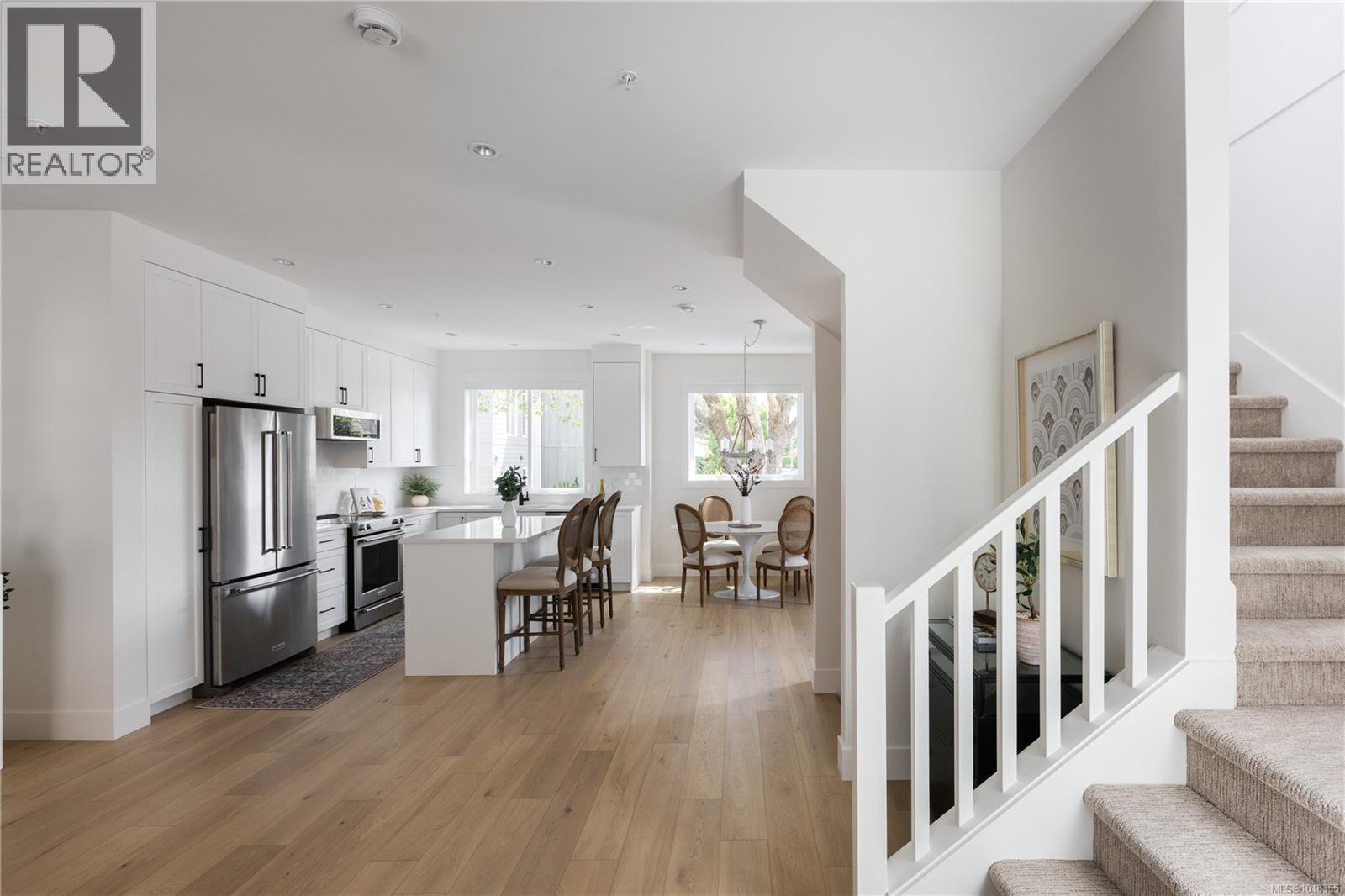 4 10145 Fifth St, Sidney, British Columbia  V8L 2X8 - Photo 14 - 1018355