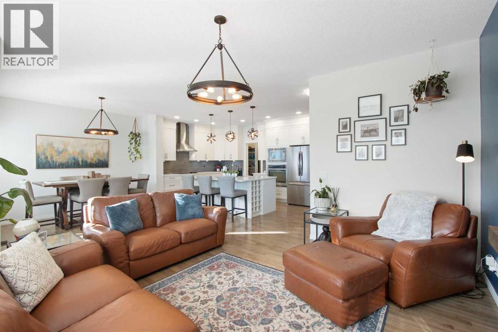 68 Thoroughbred Boulevard, Cochrane, Alberta  T4C 0X2 - Photo 13 - A2267426