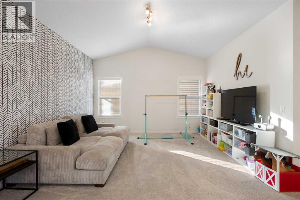 68 Thoroughbred Boulevard, Cochrane, Alberta  T4C 0X2 - Photo 20 - A2267426