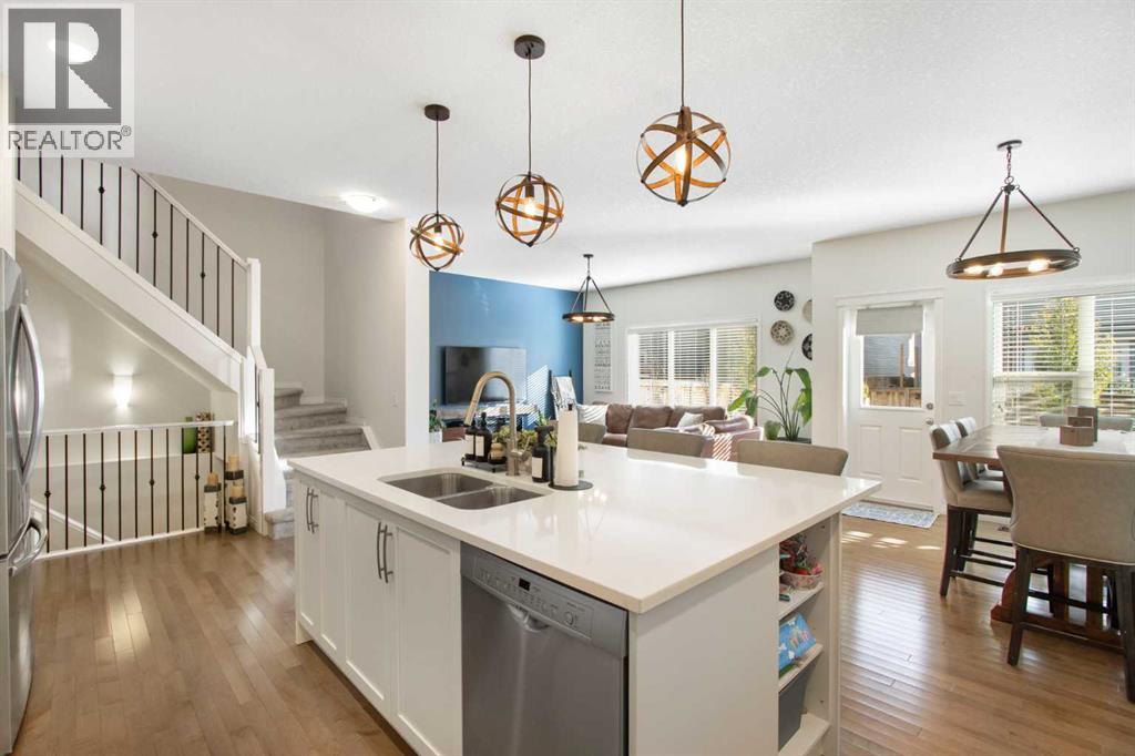 68 Thoroughbred Boulevard, Cochrane, Alberta  T4C 0X2 - Photo 4 - A2267426