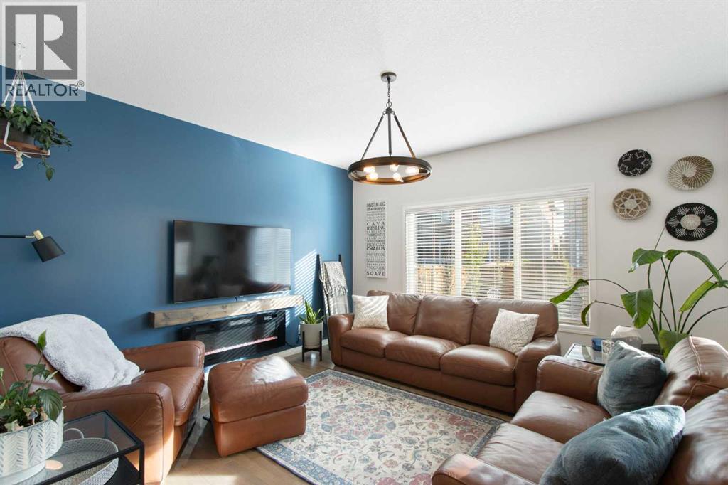 68 Thoroughbred Boulevard, Cochrane, Alberta  T4C 0X2 - Photo 11 - A2267426