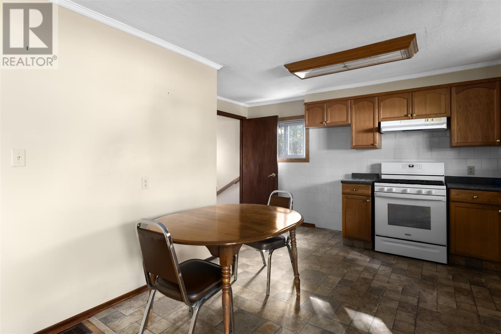 8 Bennett St, Bruce Mines, Ontario  P0R 1C0 - Photo 11 - SM253083