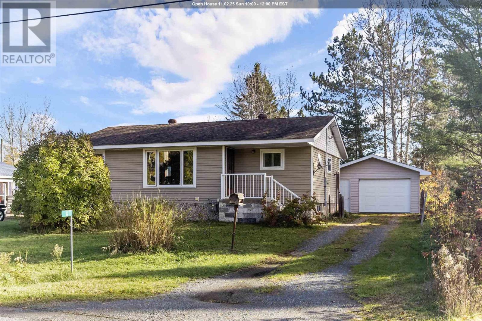 8 Bennett ST, Bruce Mines, Ontario