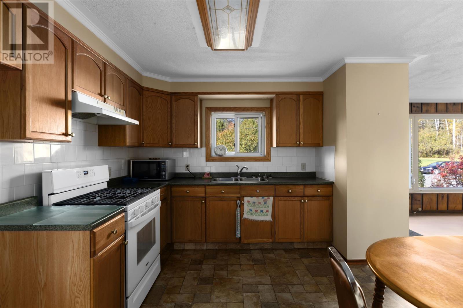 8 Bennett St, Bruce Mines, Ontario  P0R 1C0 - Photo 9 - SM253083