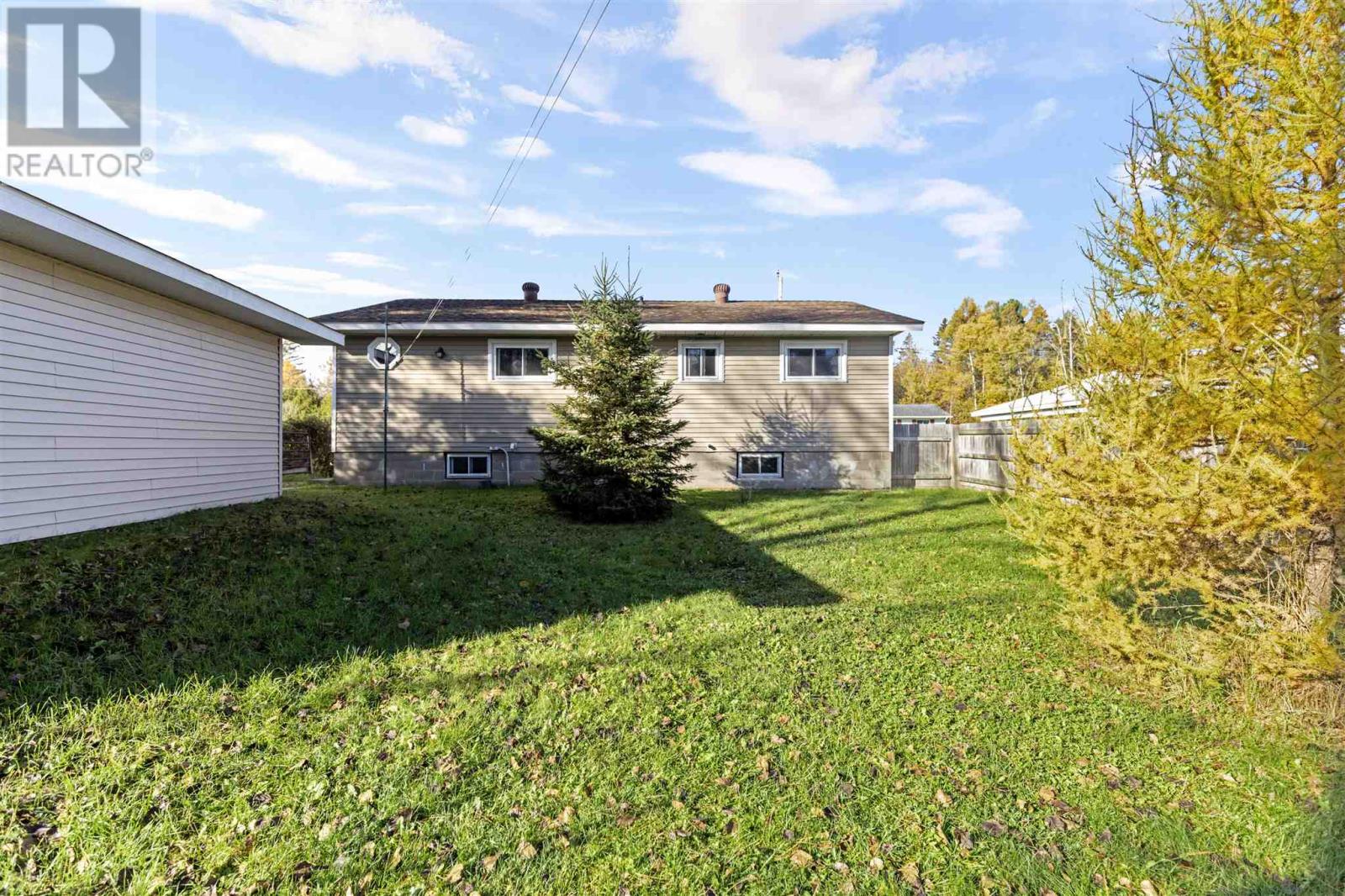 8 Bennett St, Bruce Mines, Ontario  P0R 1C0 - Photo 37 - SM253083