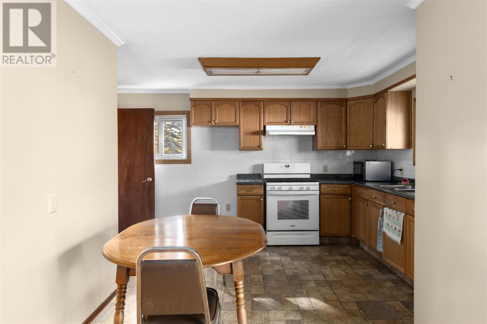 8 Bennett St, Bruce Mines, Ontario  P0R 1C0 - Photo 10 - SM253083