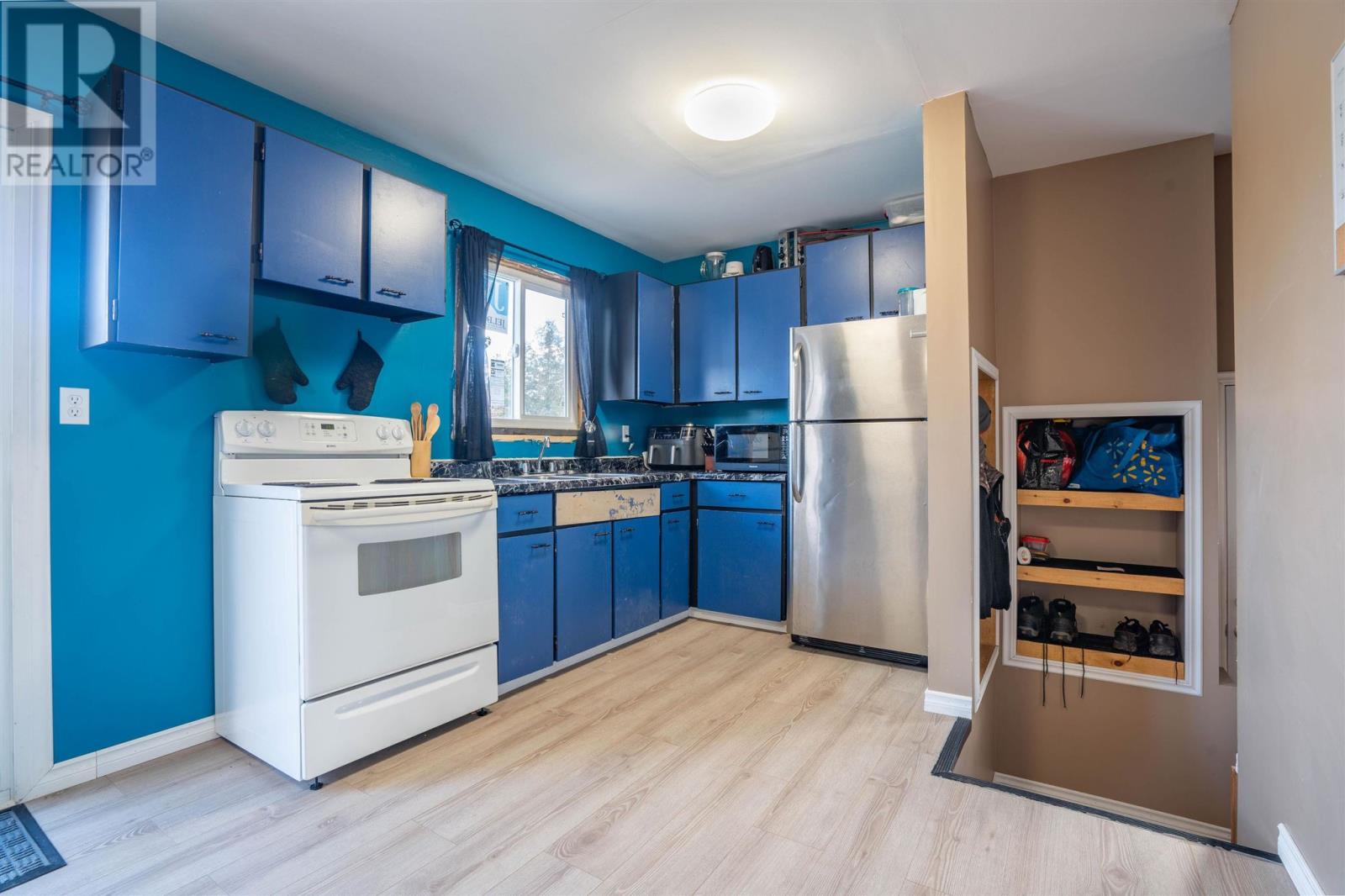 312 Whitney Ave, Sault Ste. Marie, Ontario  P6C 5M1 - Photo 3 - SM253111