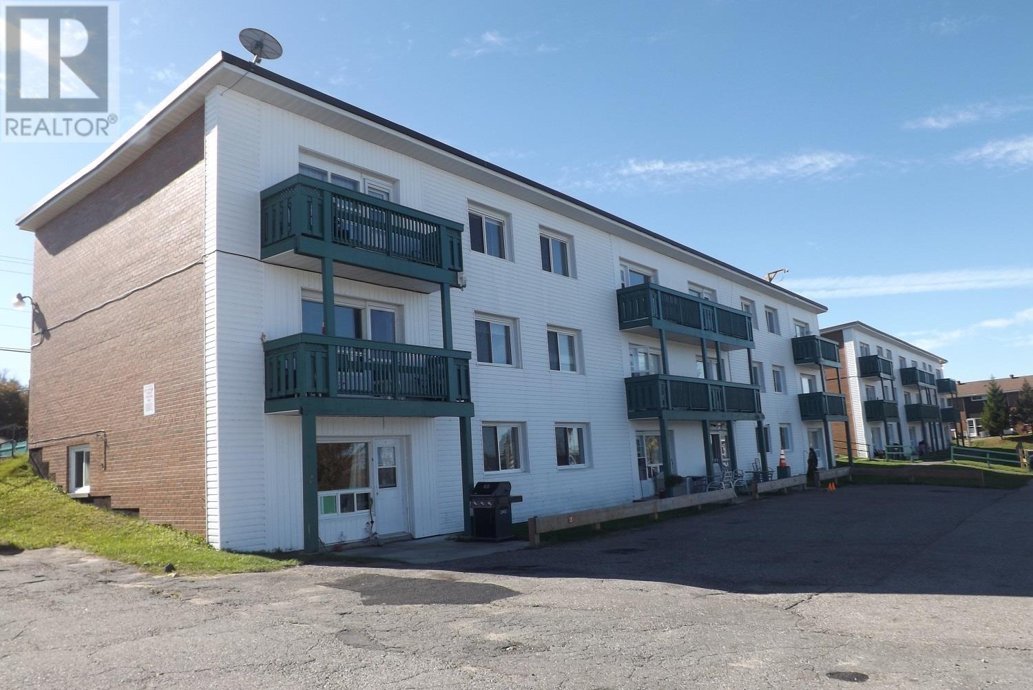 5-100B Hutchison AVE, Elliot Lake, Ontario