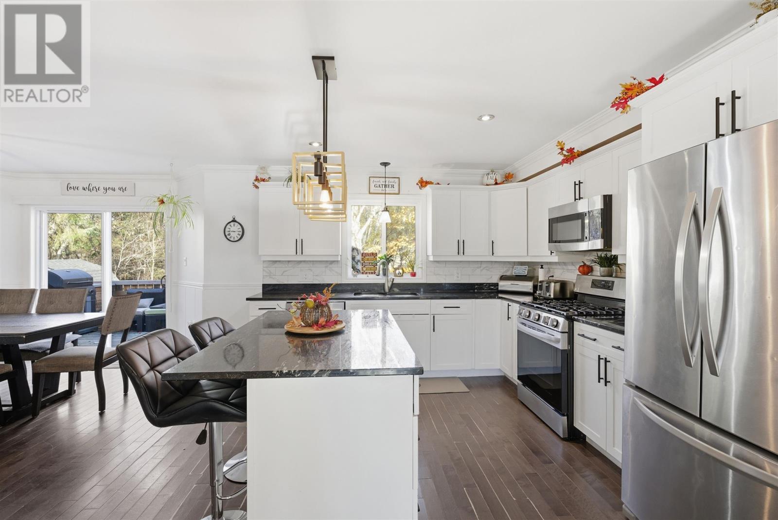 56 Ruscio Cres, Sault Ste. Marie, Ontario  P6A 6Y5 - Photo 3 - SM253112