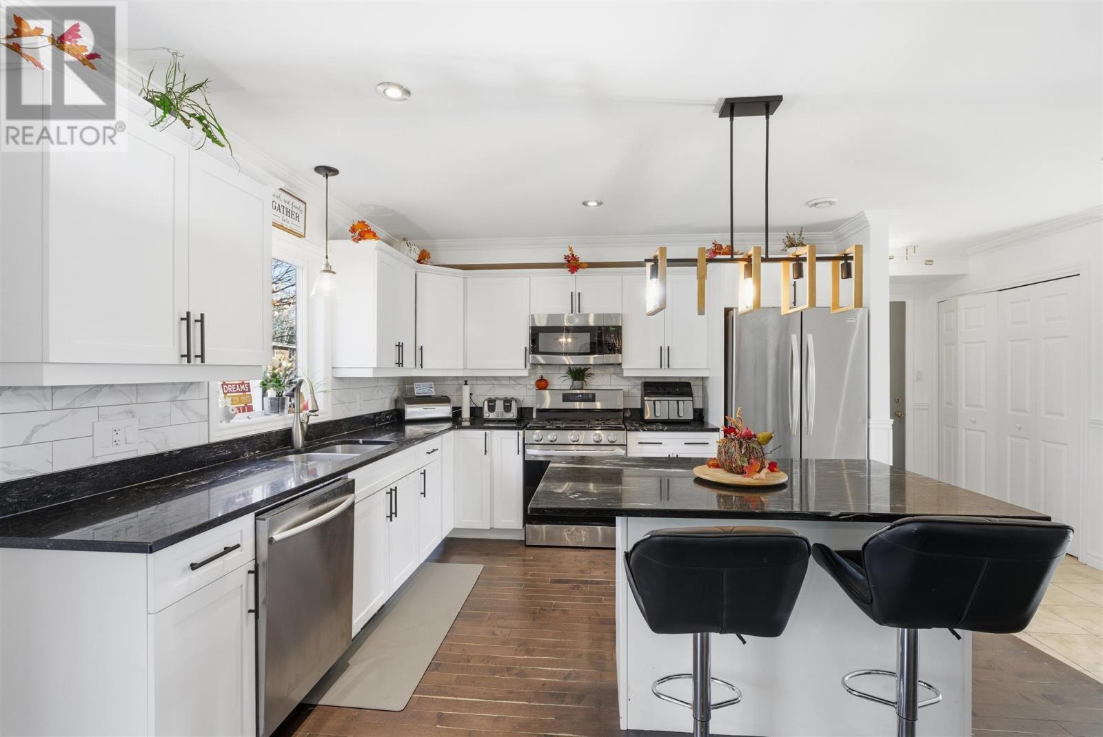 56 Ruscio Cres, Sault Ste. Marie, Ontario  P6A 6Y5 - Photo 4 - SM253112