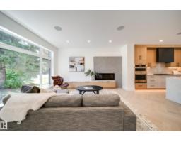 7146 119 ST NW Belgravia