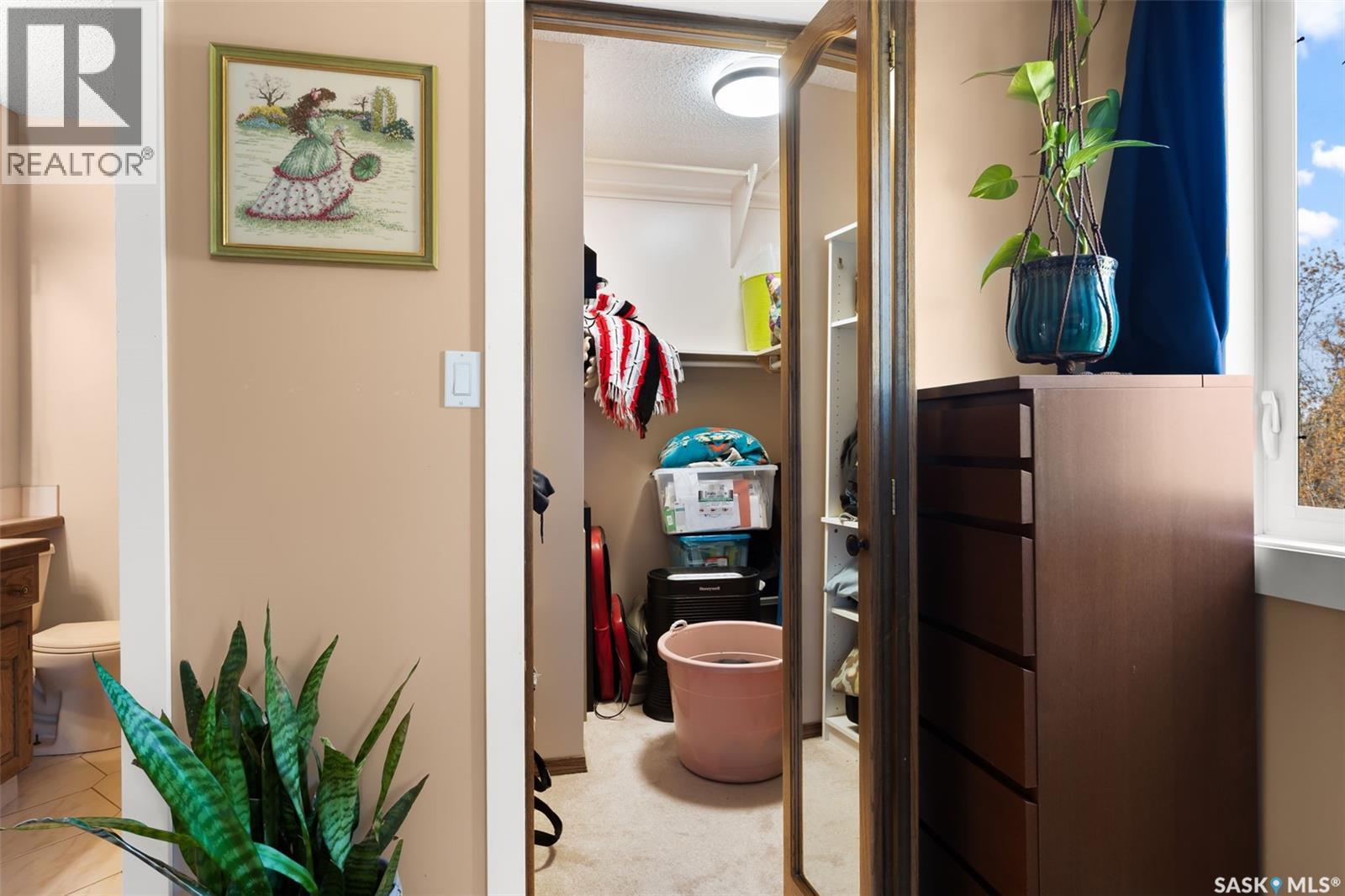 238 Hector Crescent N, Regina, Saskatchewan  S4Y 1C6 - Photo 22 - SK021862