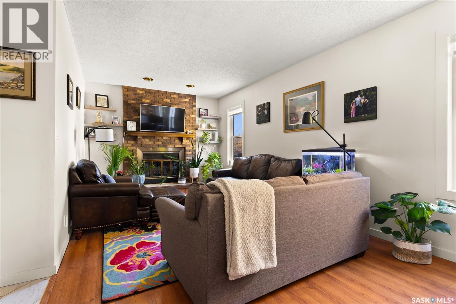 238 Hector Crescent N, Regina, Saskatchewan  S4Y 1C6 - Photo 11 - SK021862