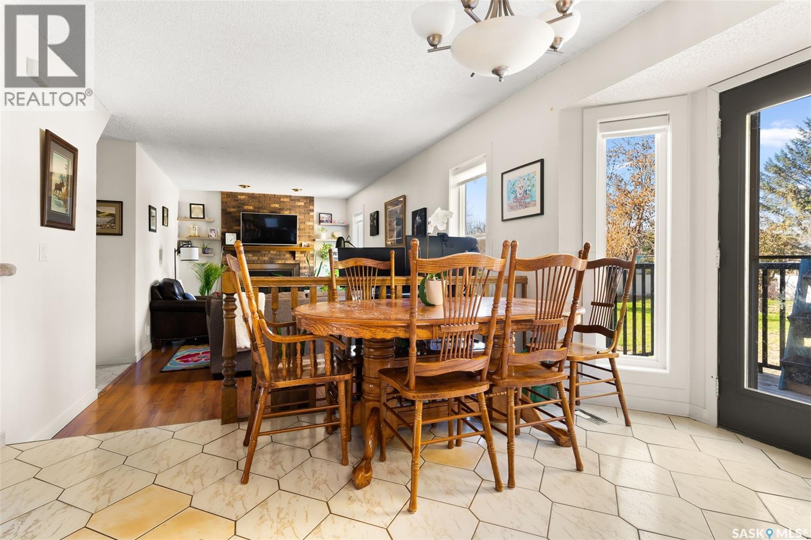 238 Hector Crescent N, Regina, Saskatchewan  S4Y 1C6 - Photo 10 - SK021862