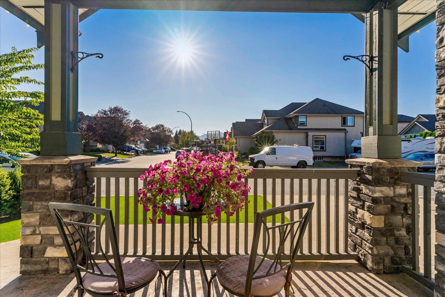 6550 Lavender Place, Sardis South, Chilliwack, British Columbia  V2R 0H5 - Photo 4 - R3039429