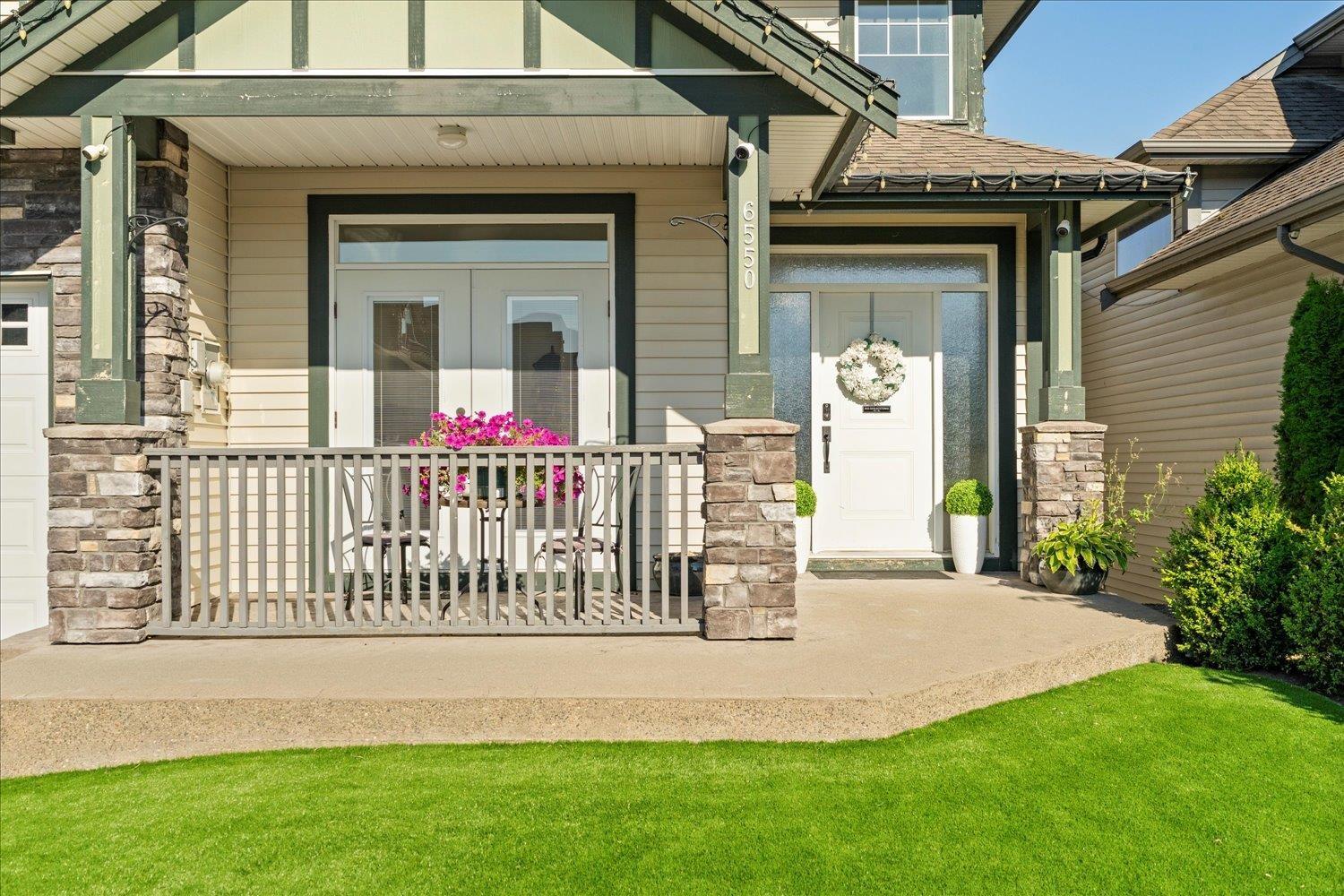 6550 Lavender Place, Sardis South, Chilliwack, British Columbia  V2R 0H5 - Photo 3 - R3039429