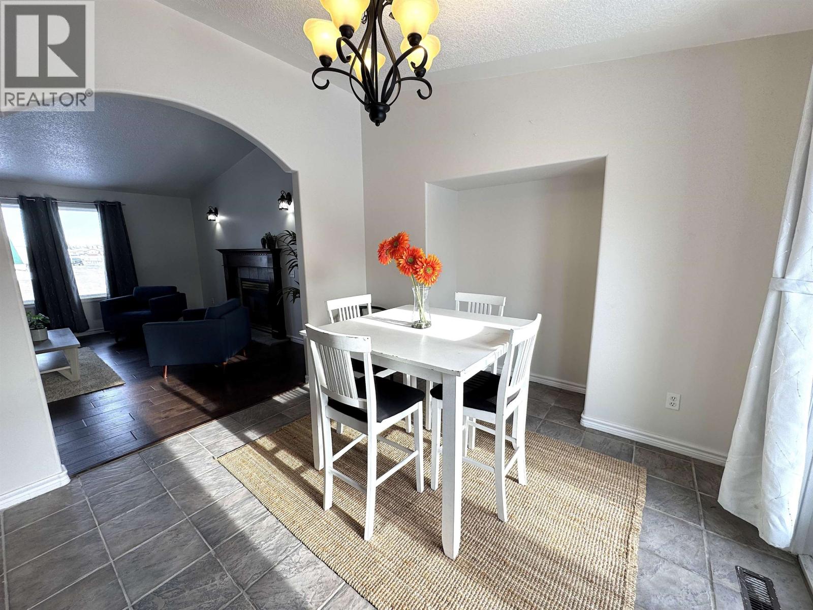 9015 107 Avenue, Fort St. John, British Columbia  V1J 2P1 - Photo 8 - R3057973