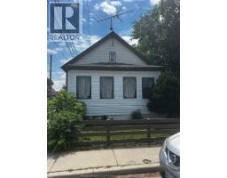 1043 CATARAQUI, Windsor, Ontario