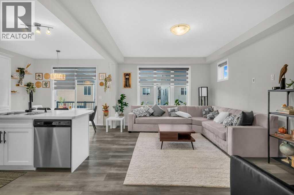 749 Windrow Manor Sw, Airdrie, Alberta  T4B 5H6 - Photo 7 - A2262410