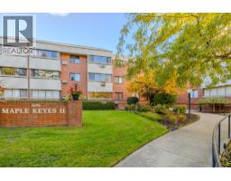 1075 Bernard Avenue Unit# 114, kelowna, British Columbia