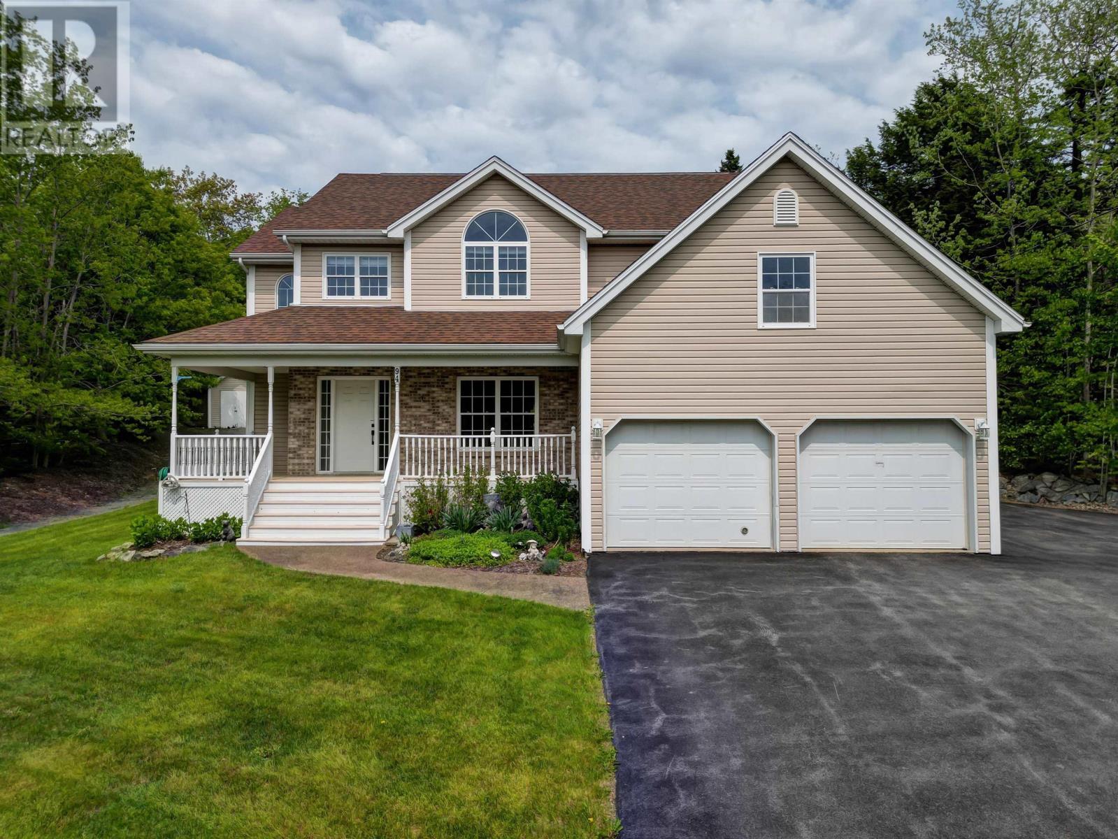 94 Ingram Drive, Fall River, Nova Scotia  B2T 1A4 - Photo 1 - 202523406