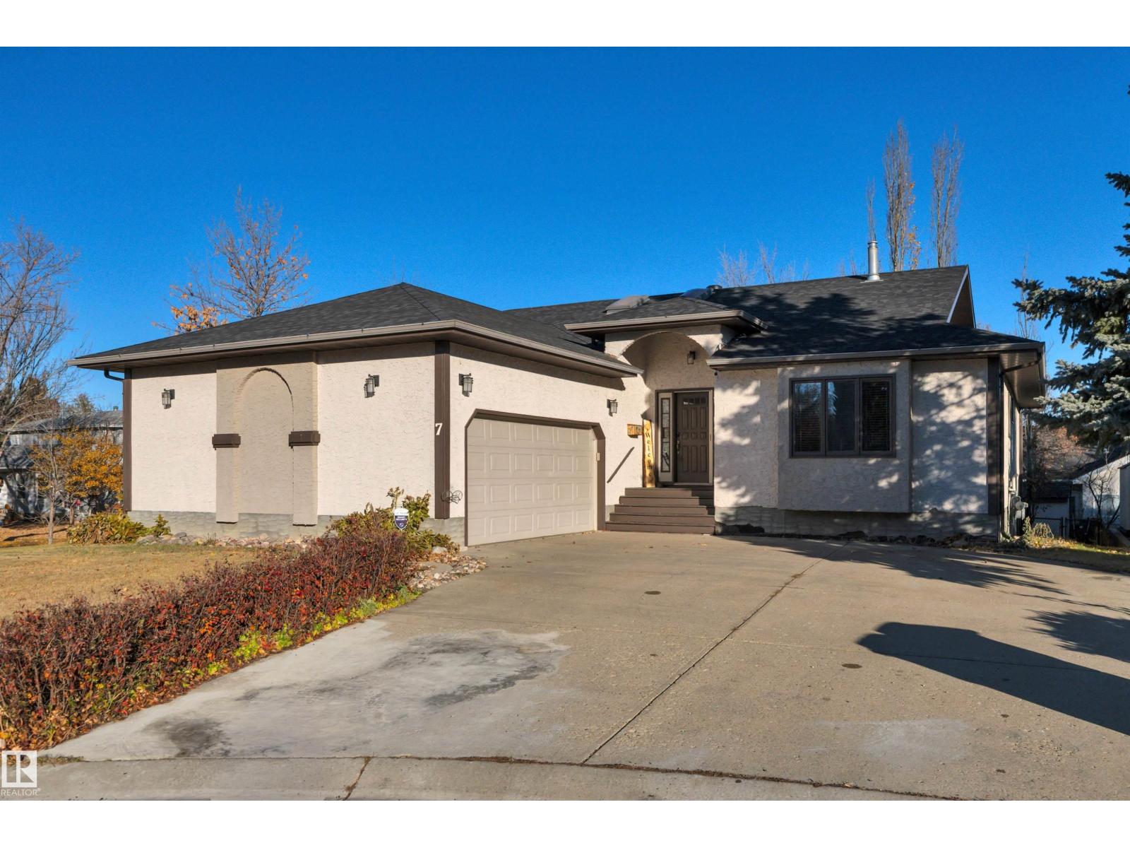 7 FIELDSTONE CV, Spruce Grove, Alberta