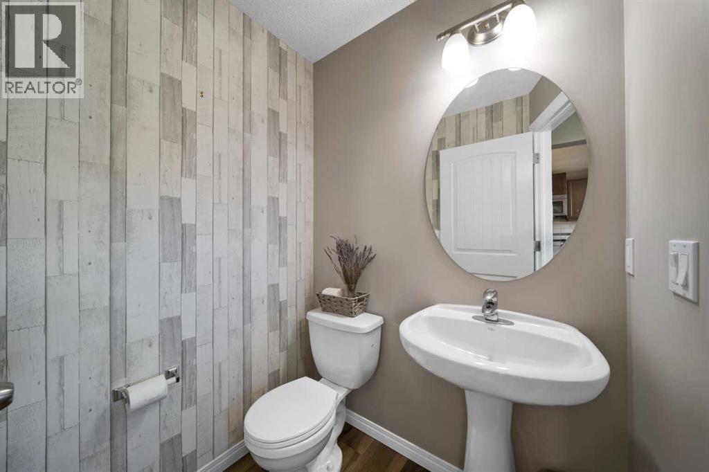 1218 Kings Heights Way Se, Airdrie, Alberta  T4A 0M5 - Photo 11 - A2261738