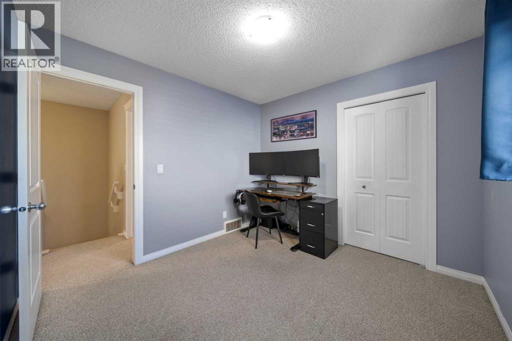 1218 Kings Heights Way Se, Airdrie, Alberta  T4A 0M5 - Photo 18 - A2261738