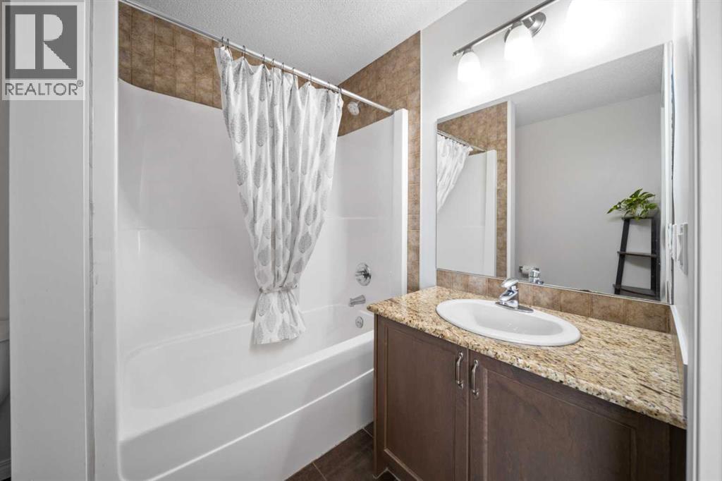 1218 Kings Heights Way Se, Airdrie, Alberta  T4A 0M5 - Photo 15 - A2261738