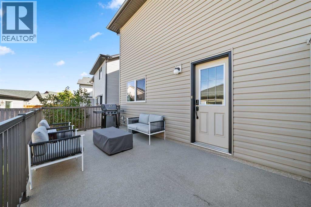 1218 Kings Heights Way Se, Airdrie, Alberta  T4A 0M5 - Photo 24 - A2261738