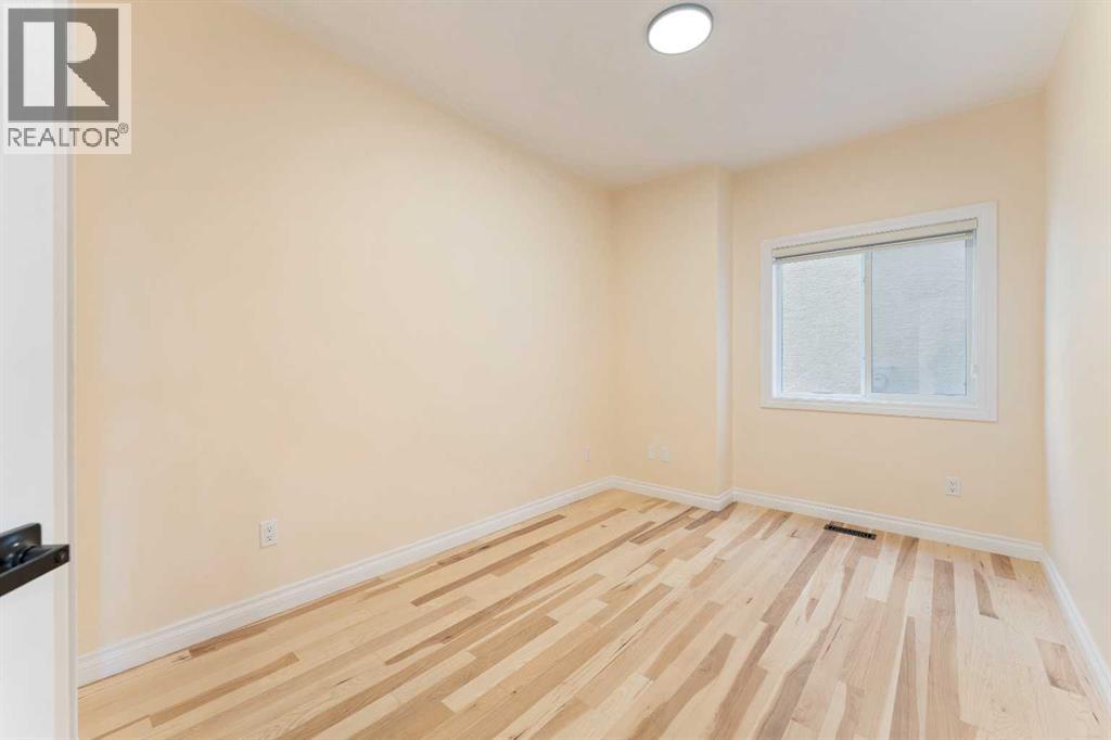 20 Sherwood Circle Nw, Calgary, Alberta  T3R 1R2 - Photo 4 - A2266803