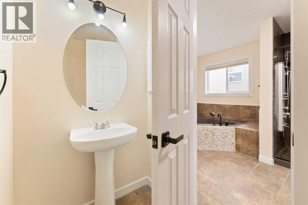 20 Sherwood Circle Nw, Calgary, Alberta  T3R 1R2 - Photo 23 - A2266803