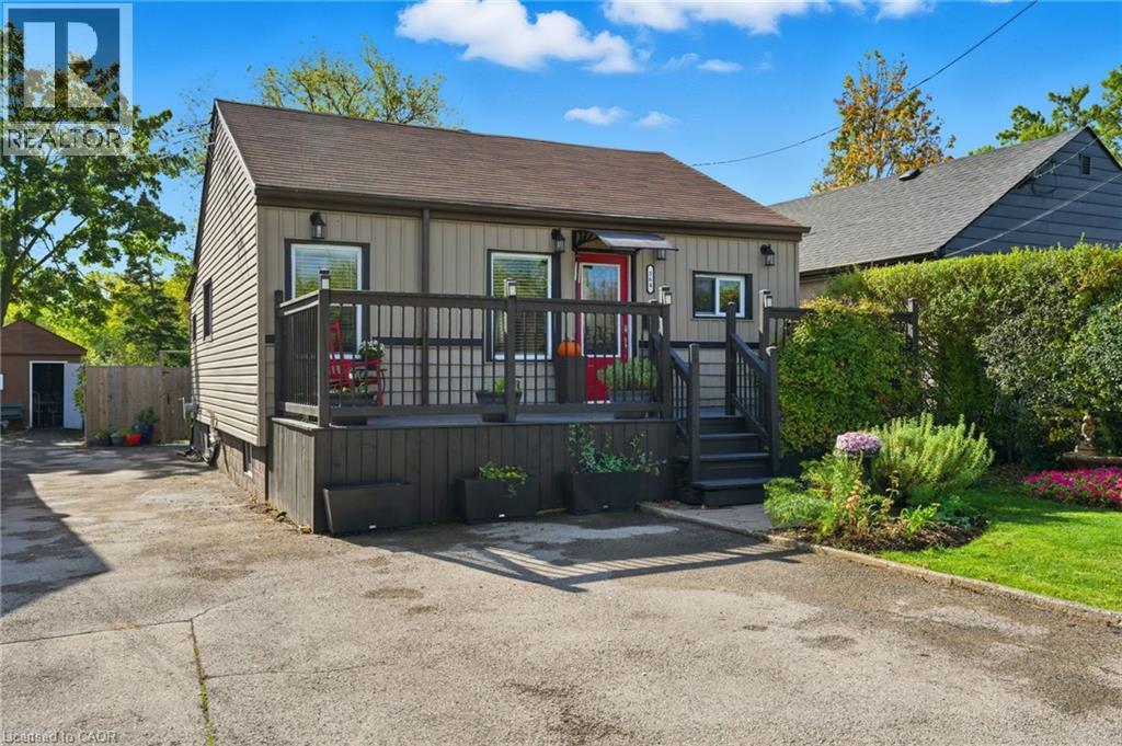 564 Walmer Road, Hamilton, Ontario  L8H 3E7 - Photo 2 - 40784063