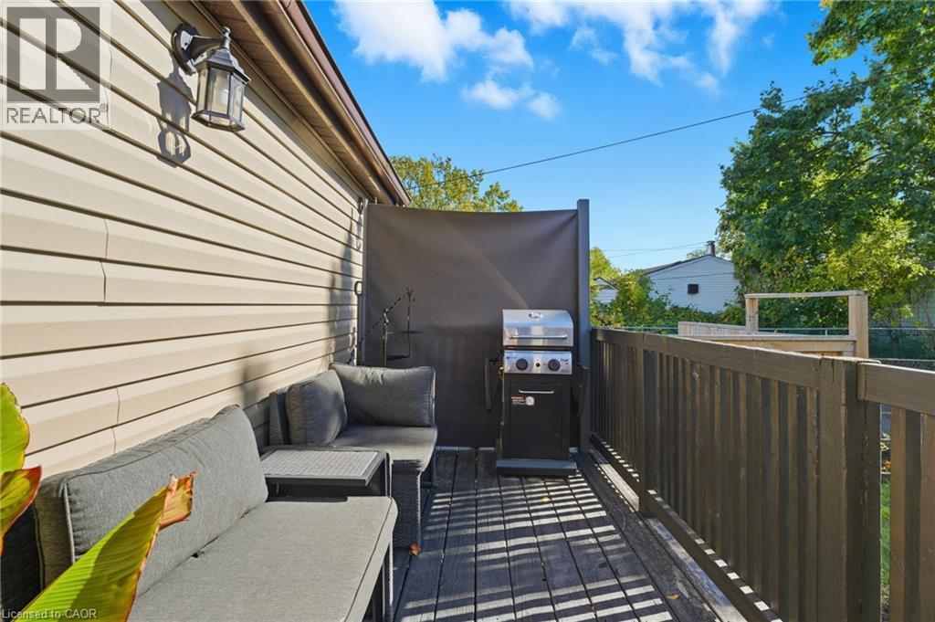 564 Walmer Road, Hamilton, Ontario  L8H 3E7 - Photo 28 - 40784063