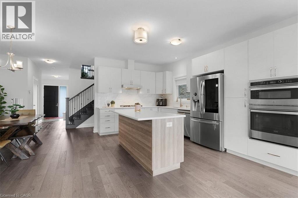 657 Benninger Drive, Kitchener, Ontario  N2E 0J2 - Photo 12 - 40782560