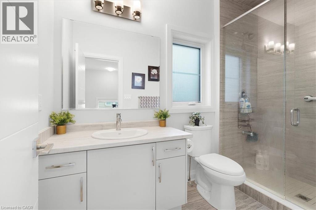 657 Benninger Drive, Kitchener, Ontario  N2E 0J2 - Photo 31 - 40782560