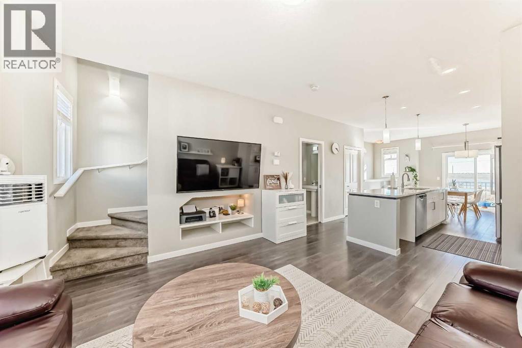 84 Copperstone Villas Se, Calgary, Alberta T2Z 5E3 - Photo 5 - A2266206