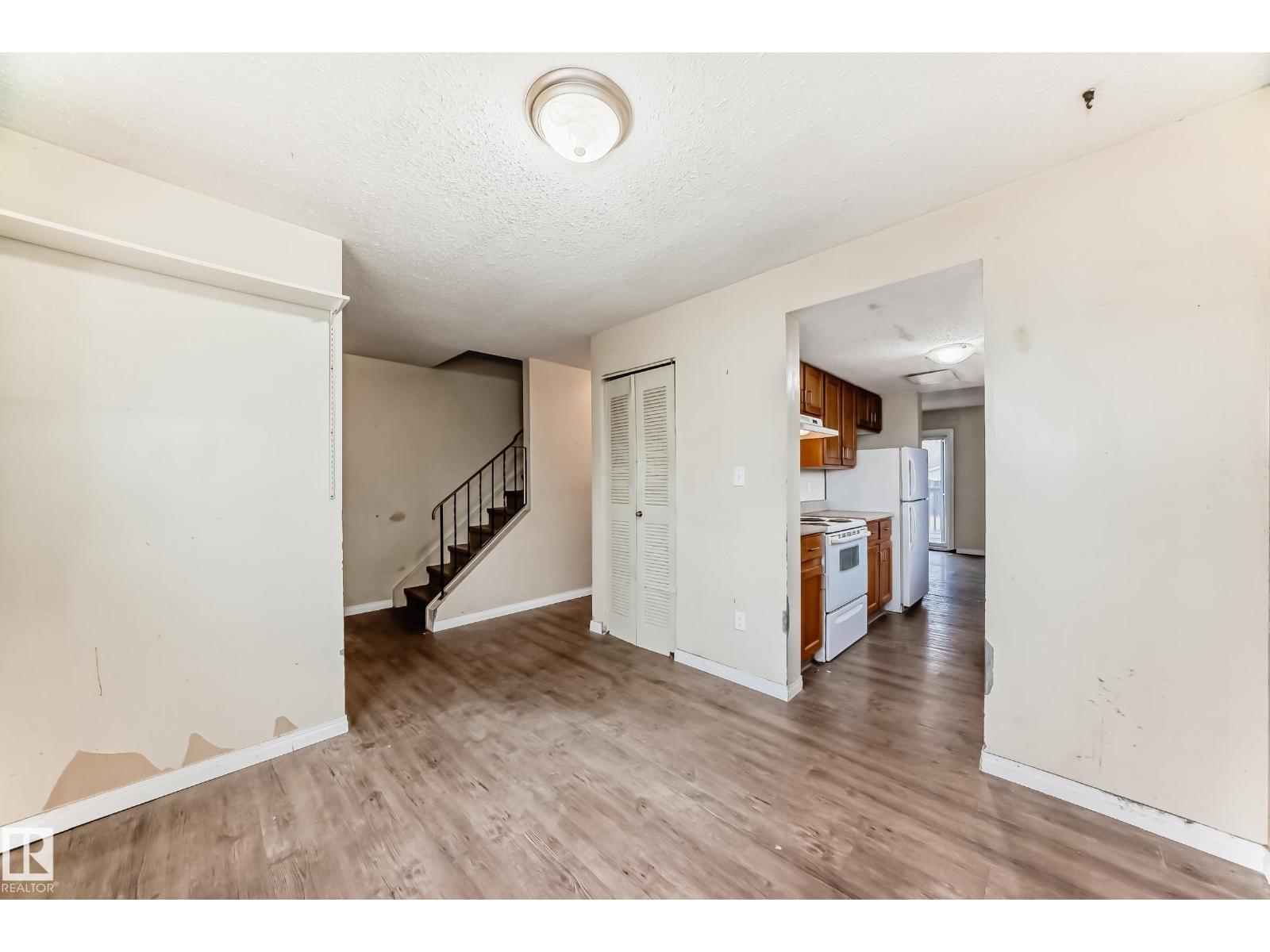 12607 161 Av Nw, Edmonton, Alberta  T5X 4W7 - Photo 13 - E4463892