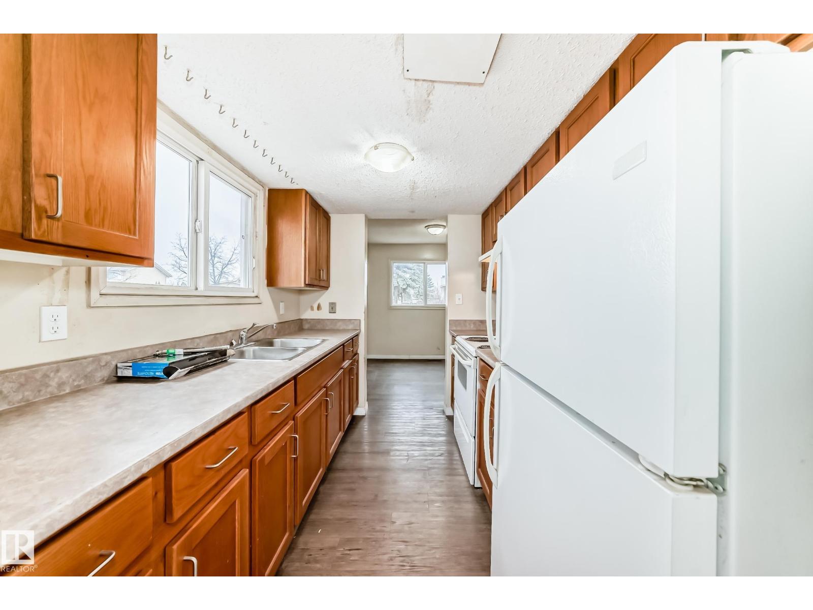 12607 161 Av Nw, Edmonton, Alberta  T5X 4W7 - Photo 6 - E4463892