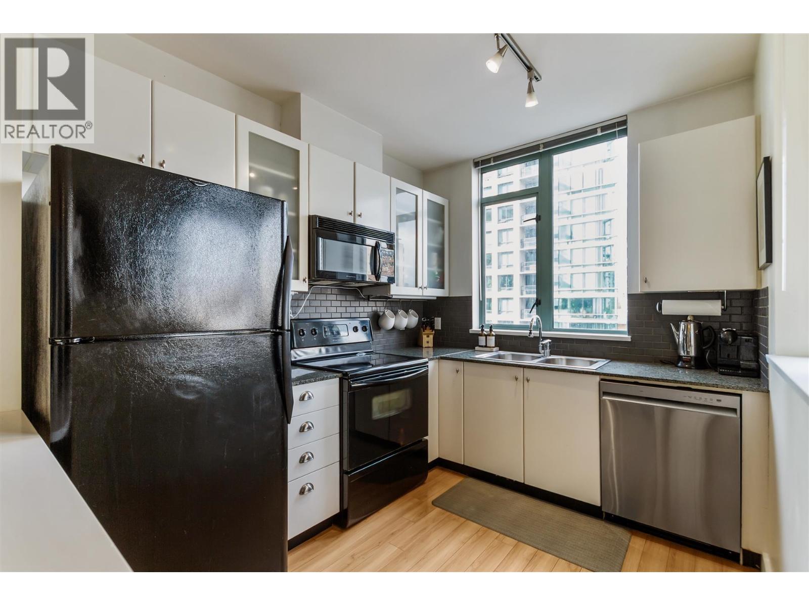 706 1238 Burrard Street, Vancouver, British Columbia  V6Z 3E1 - Photo 7 - R3062905