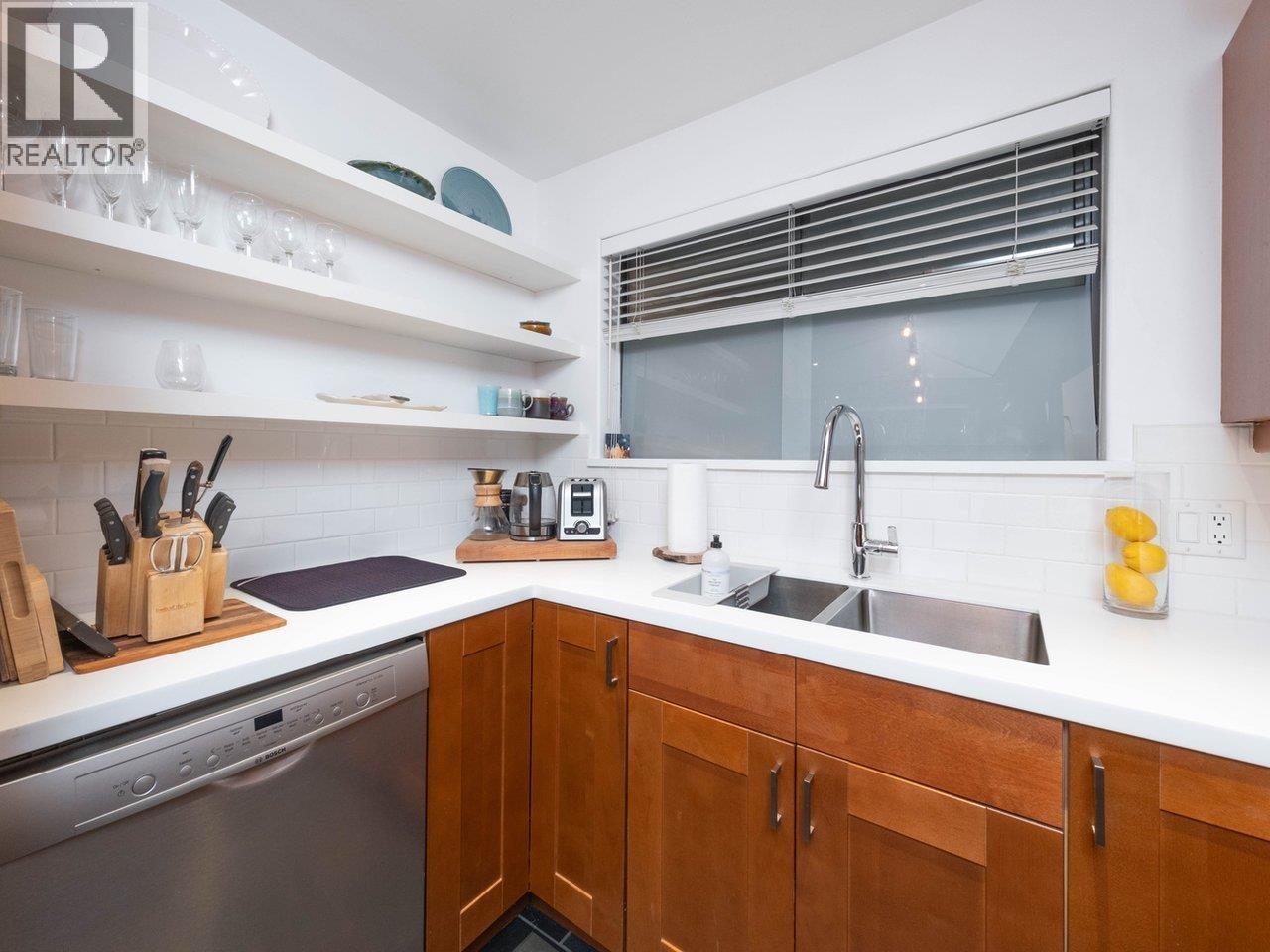 9 2151 Banbury Road, North Vancouver, British Columbia  V7G 1W7 - Photo 12 - R3062912