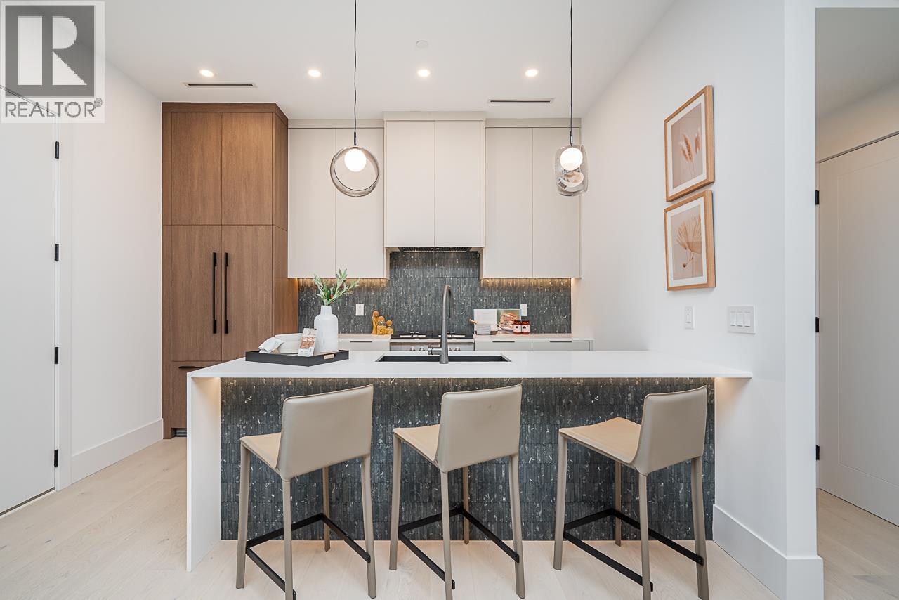 1 2460 Adanac Street, Vancouver, British Columbia  V5K 2M4 - Photo 10 - R3062924