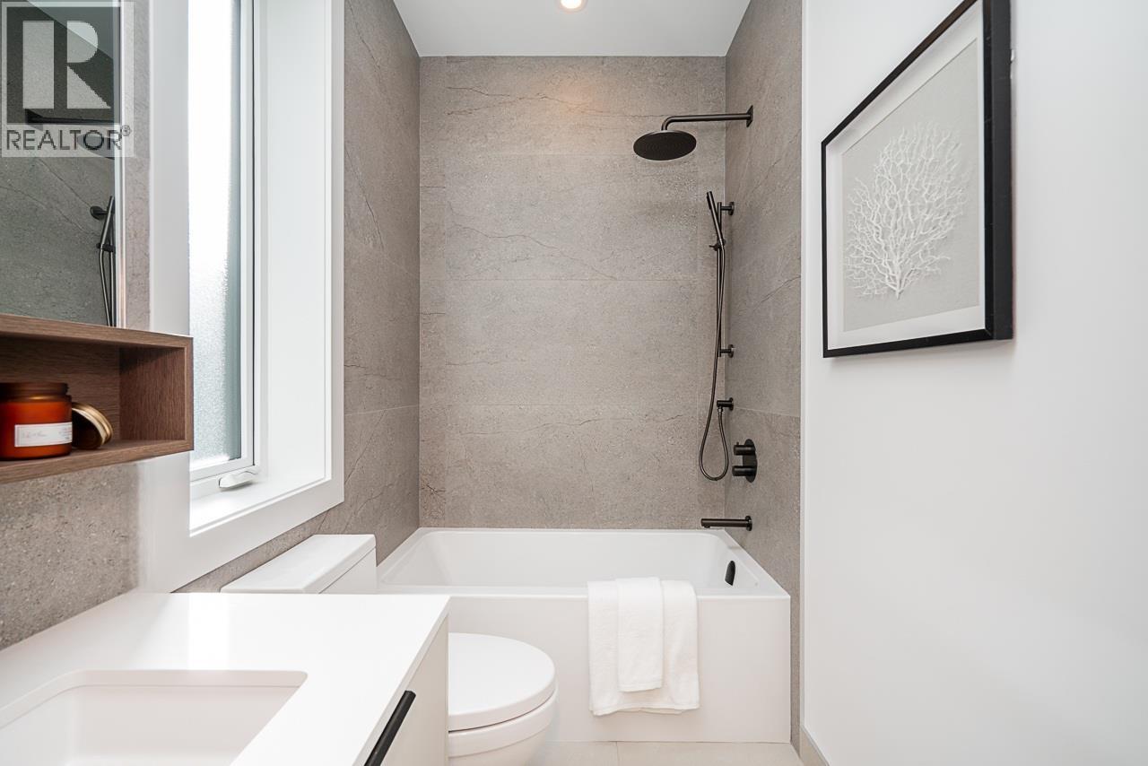 1 2460 Adanac Street, Vancouver, British Columbia  V5K 2M4 - Photo 20 - R3062924